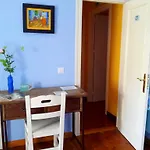 H Casona Selgas De 쿠딜레로