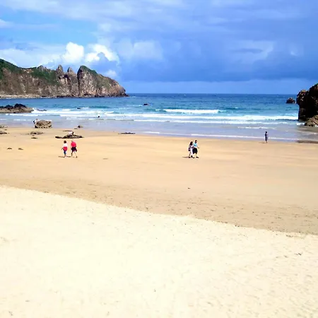 H Casona Selgas De فندق كوذِييرو