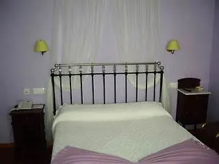 H Casona Selgas De 2*